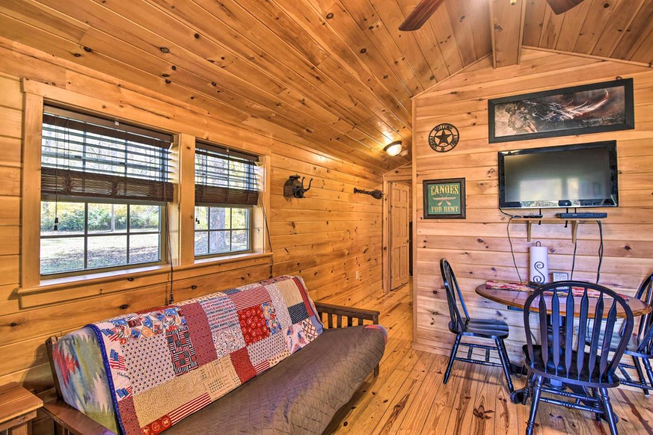 Rural Cabin Hideaway With Fire Pit And Mtn Views! Parsons エクステリア 写真