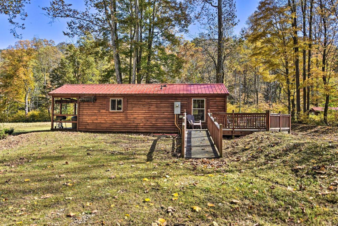 Rural Cabin Hideaway With Fire Pit And Mtn Views! Parsons エクステリア 写真